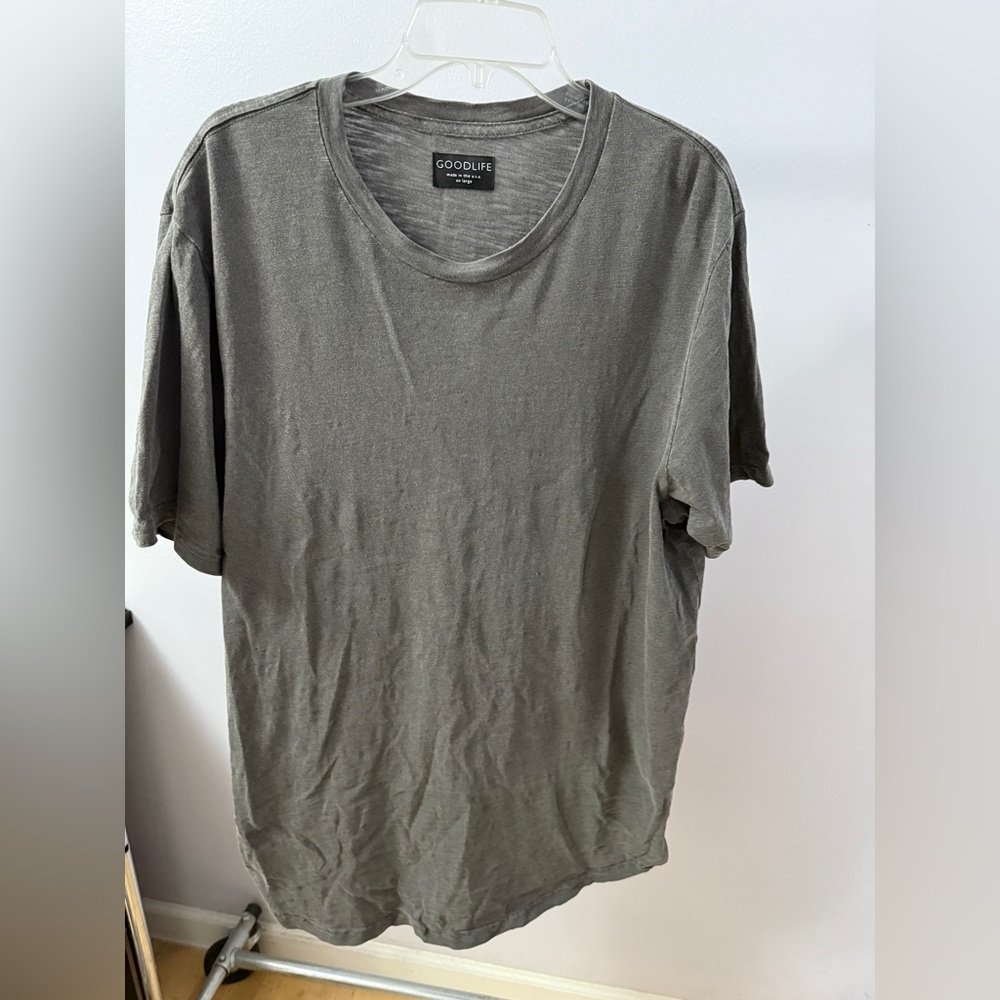 Goodlife curved bottom tee.